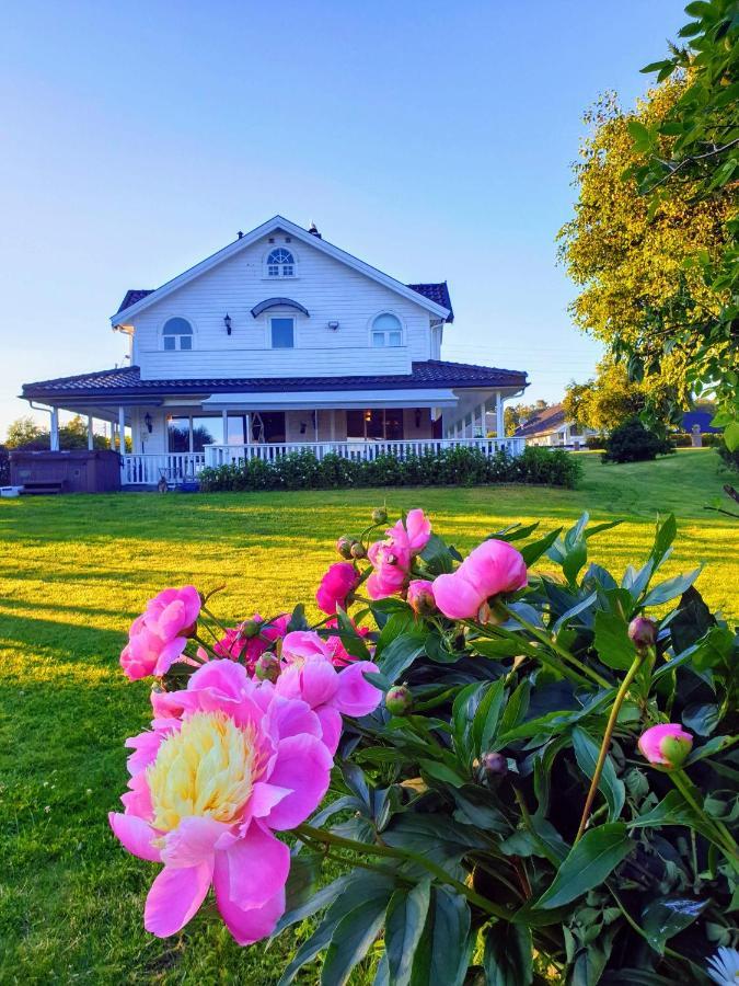 Beach Front Villa In Tonsberg Norway Only July 20-25 Eksteriør bilde