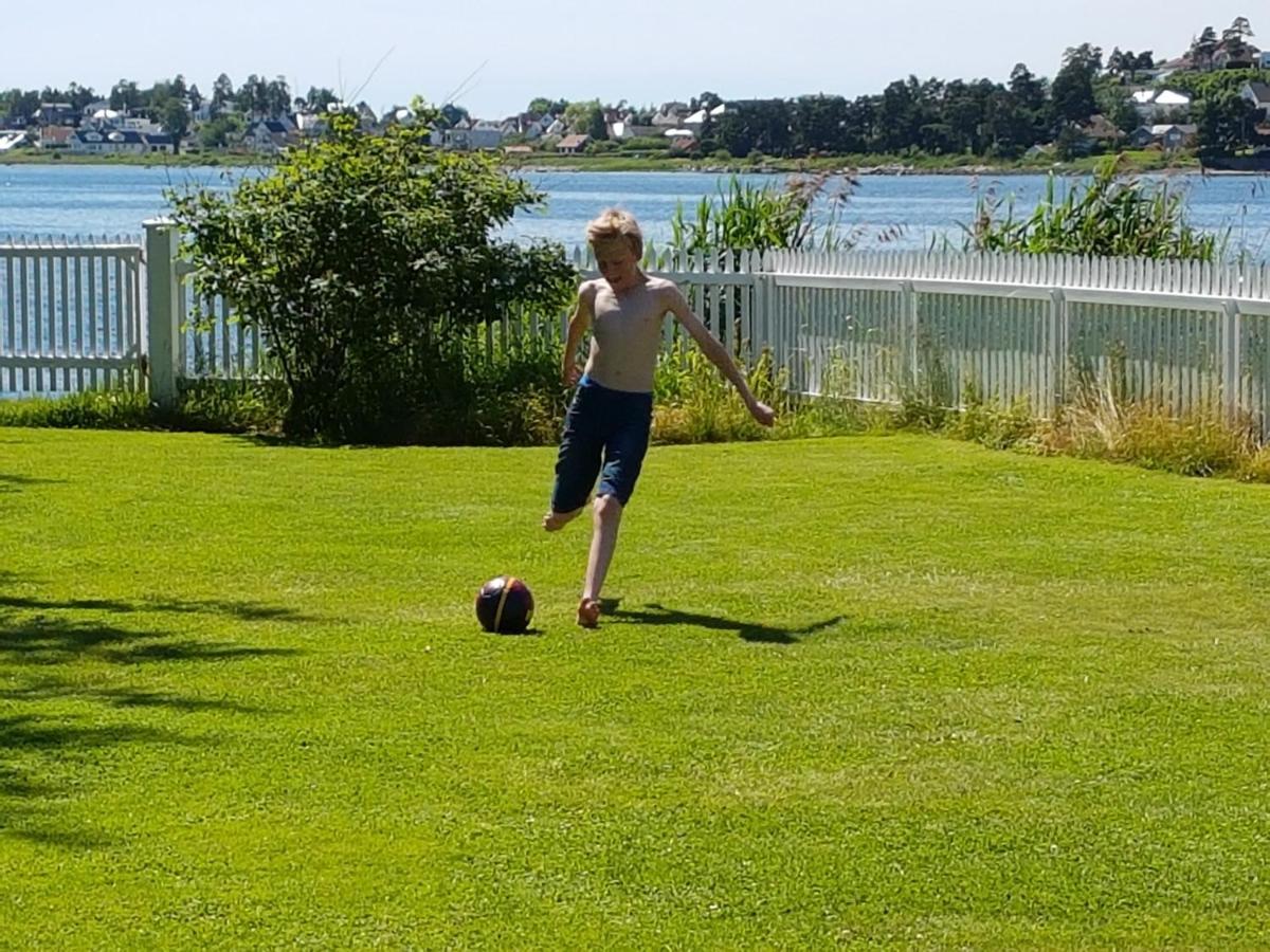 Beach Front Villa In Tonsberg Norway Only July 20-25 Eksteriør bilde